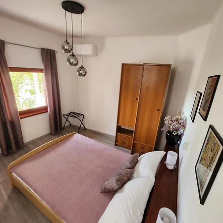 Secret Garden Апартаменты *